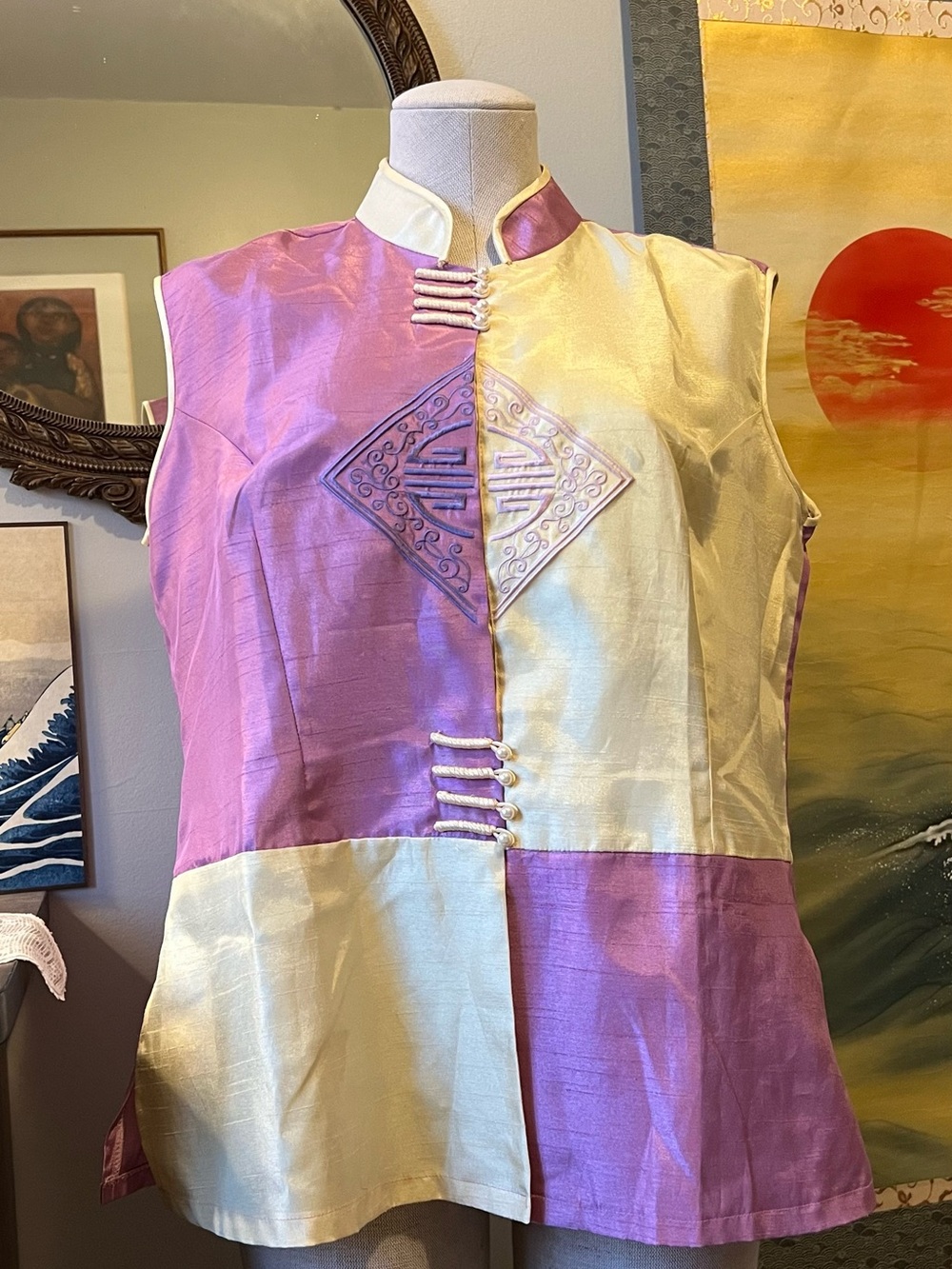 Breezy silk, Two-Tone Cheongsam Top in Pink and butter yellow.